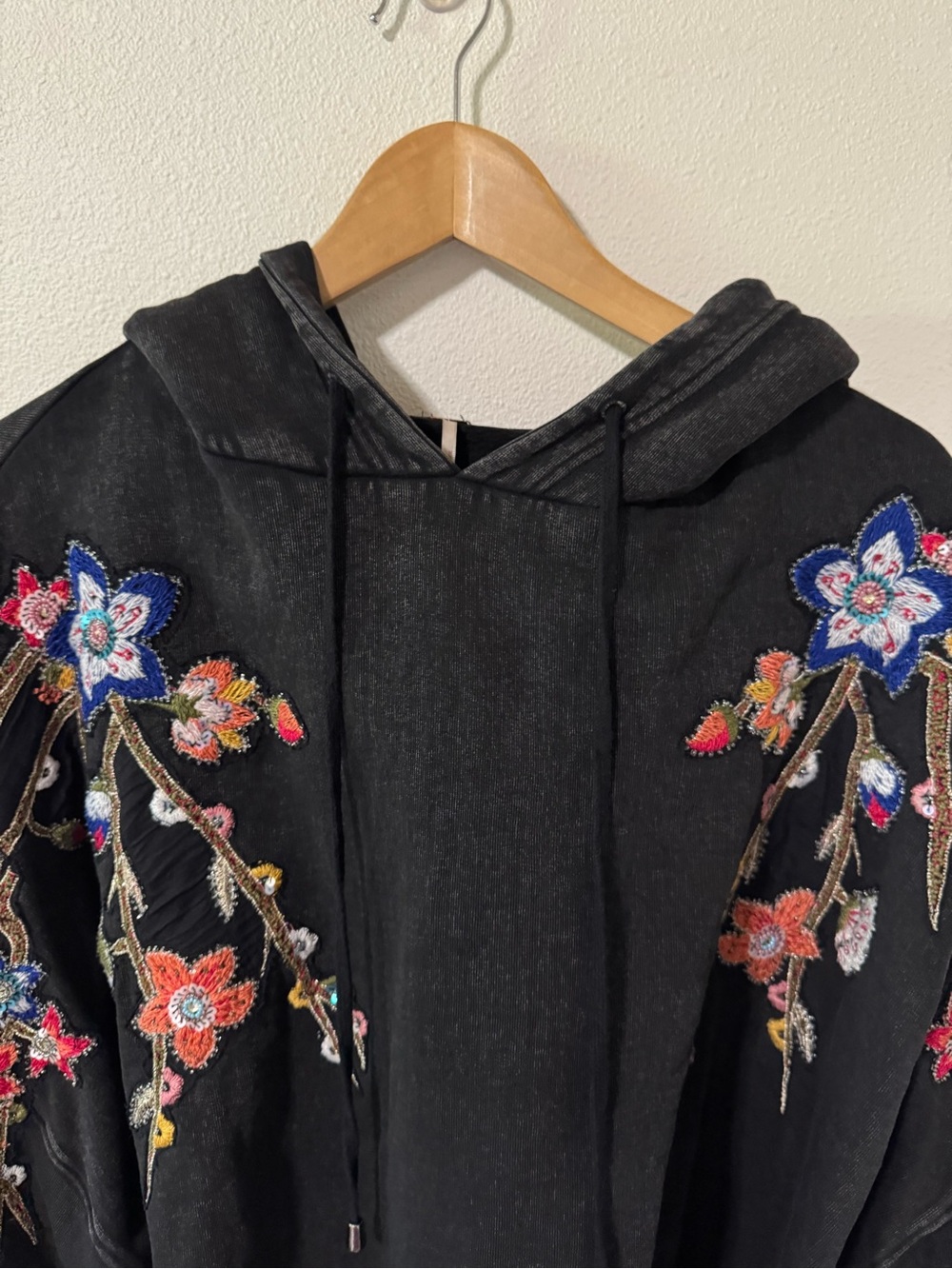 Free People Cherry Blossom Embroidered Beaded Sequin Hoodie Black Mineral-M/L - Picture 4 of 10